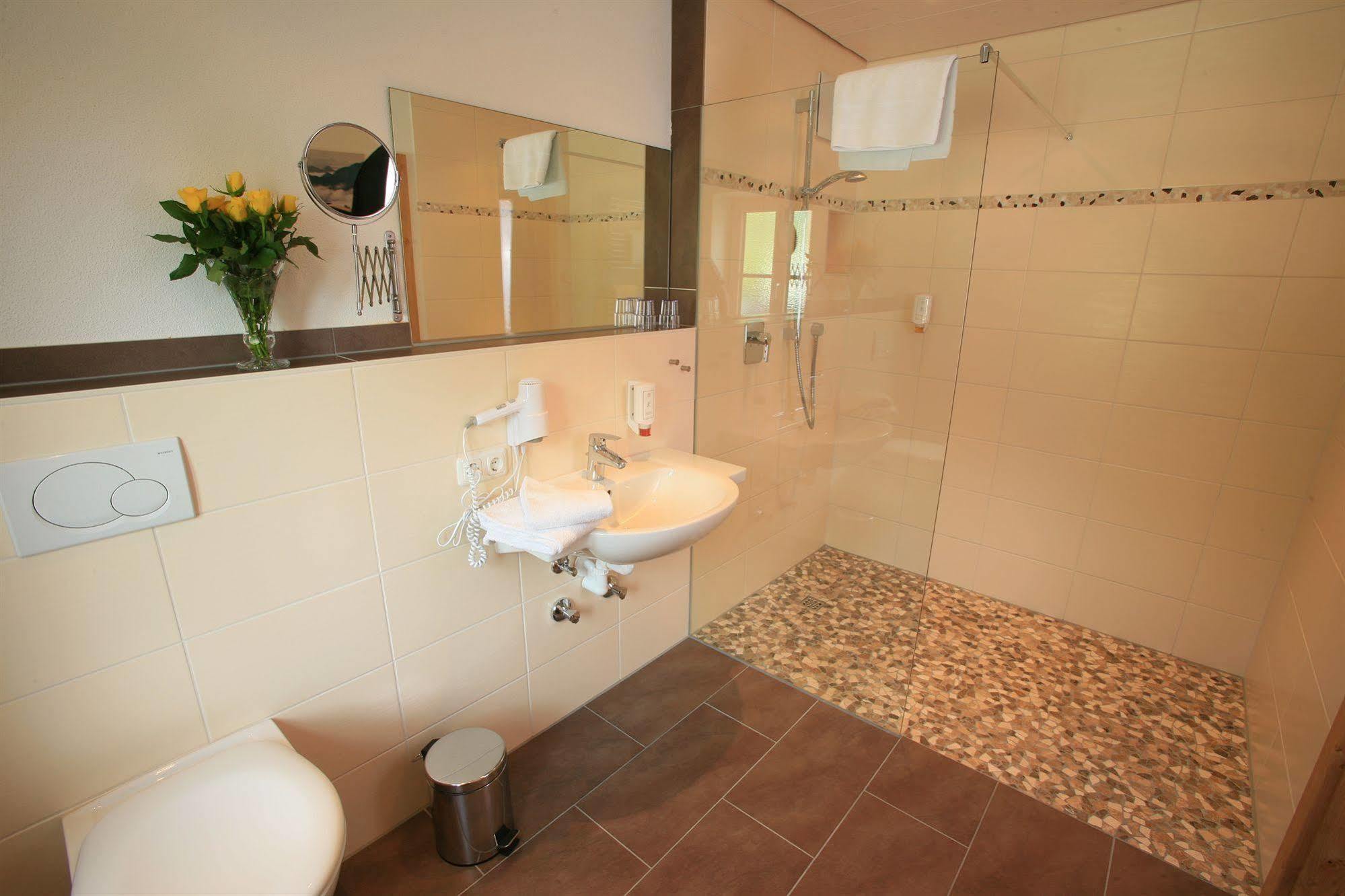 Pension Schweizerhaus Garni Вейарн Экстерьер фото