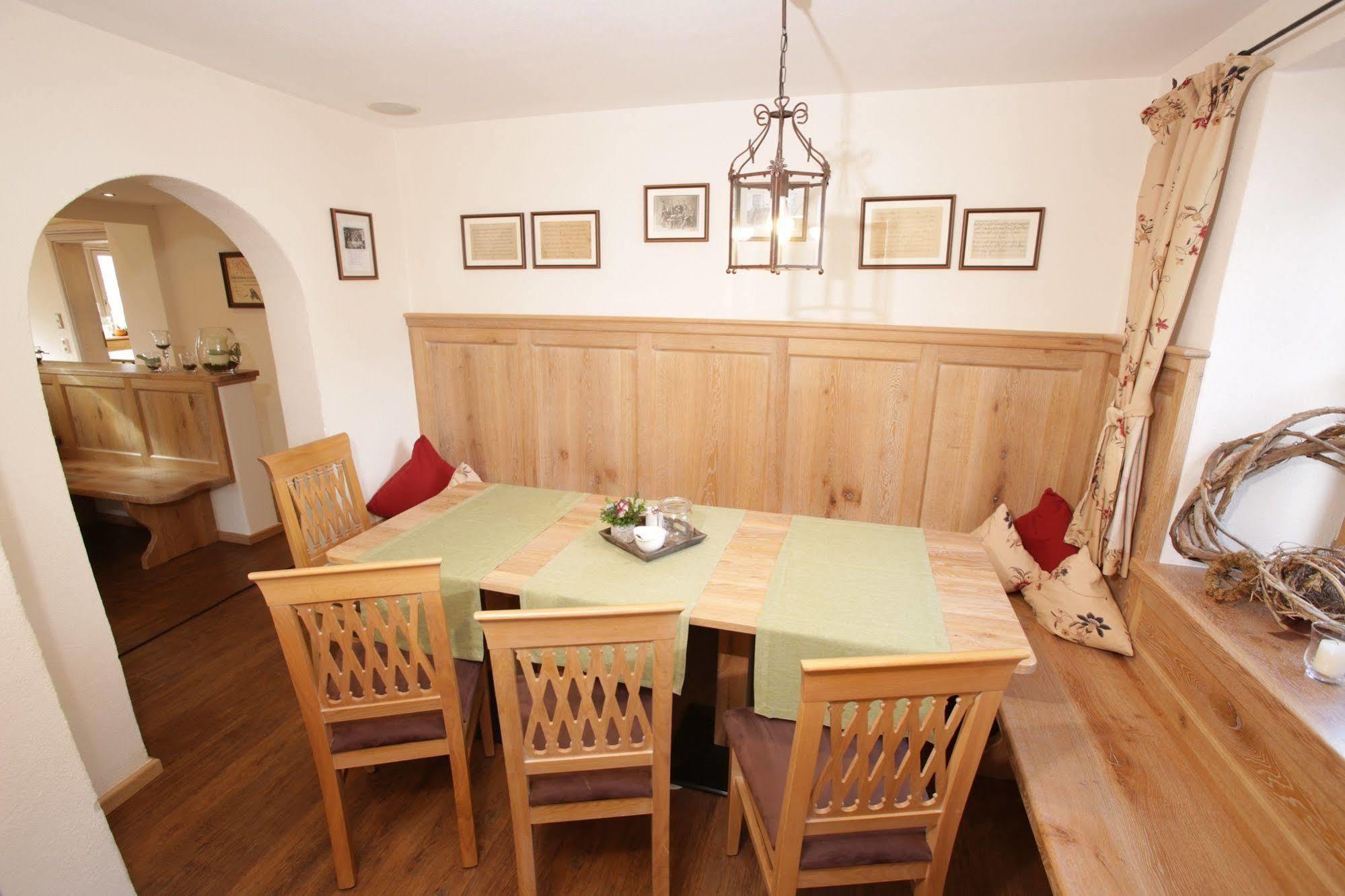Pension Schweizerhaus Garni Вейарн Экстерьер фото
